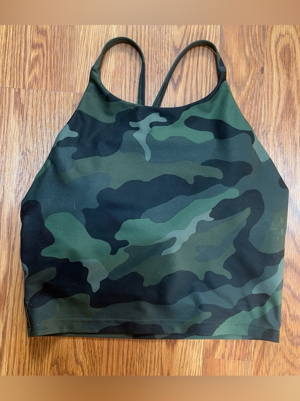 Old Navy Green Camo High-Neck Crop Camisole. Size M.